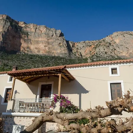 Penzion Eleni And Pascal's House